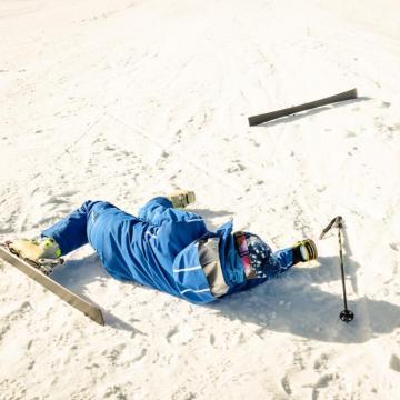 Opname in buitenlands ziekenhuis. Betaalt u dat zelf? - gevallen snowboarder